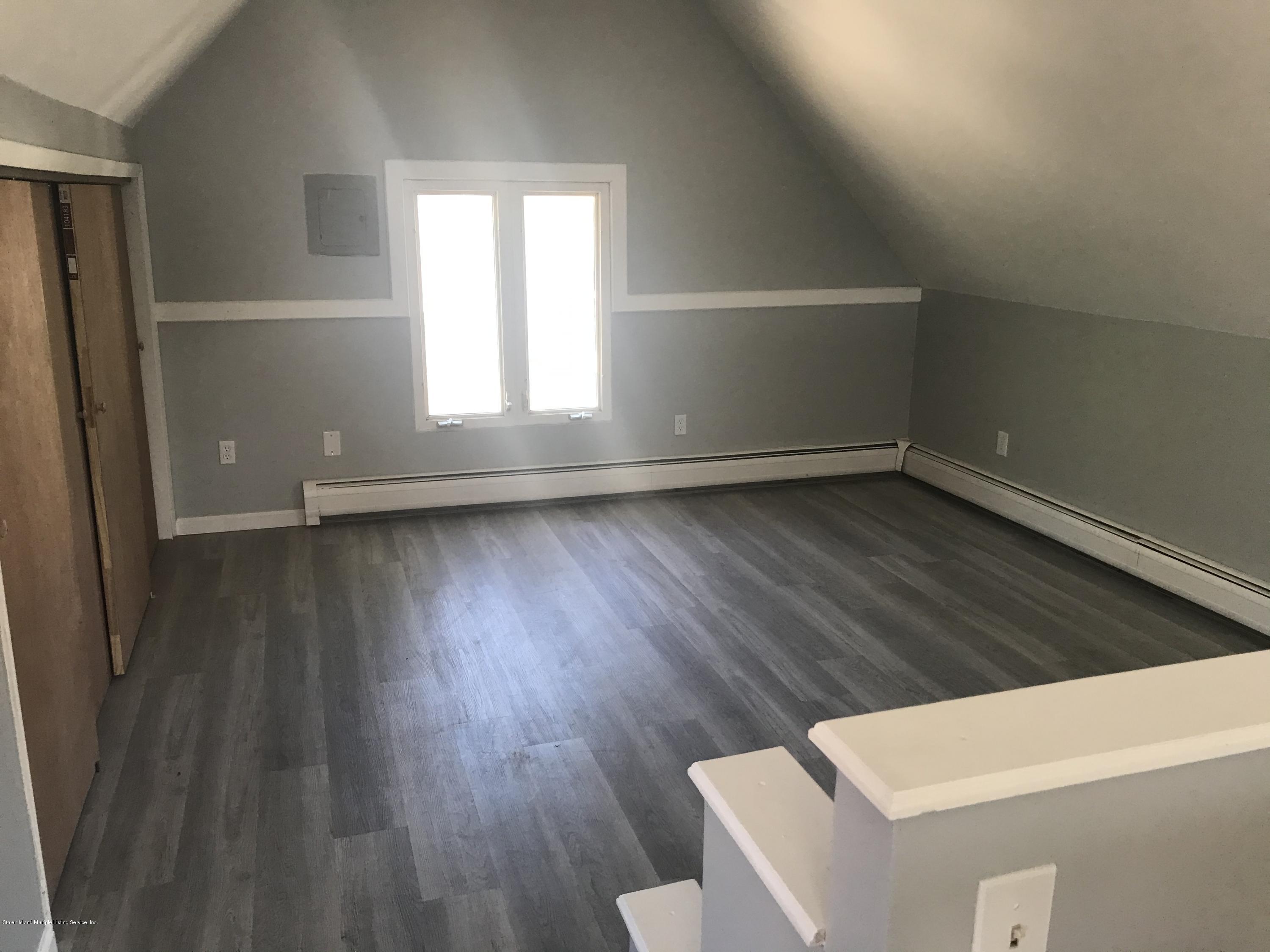 184 Fingerboard Road Staten Island, NY 10305 - Photo 13 of 21 42B75298-3860-4F01-8AE3-BCF3BE9052AB