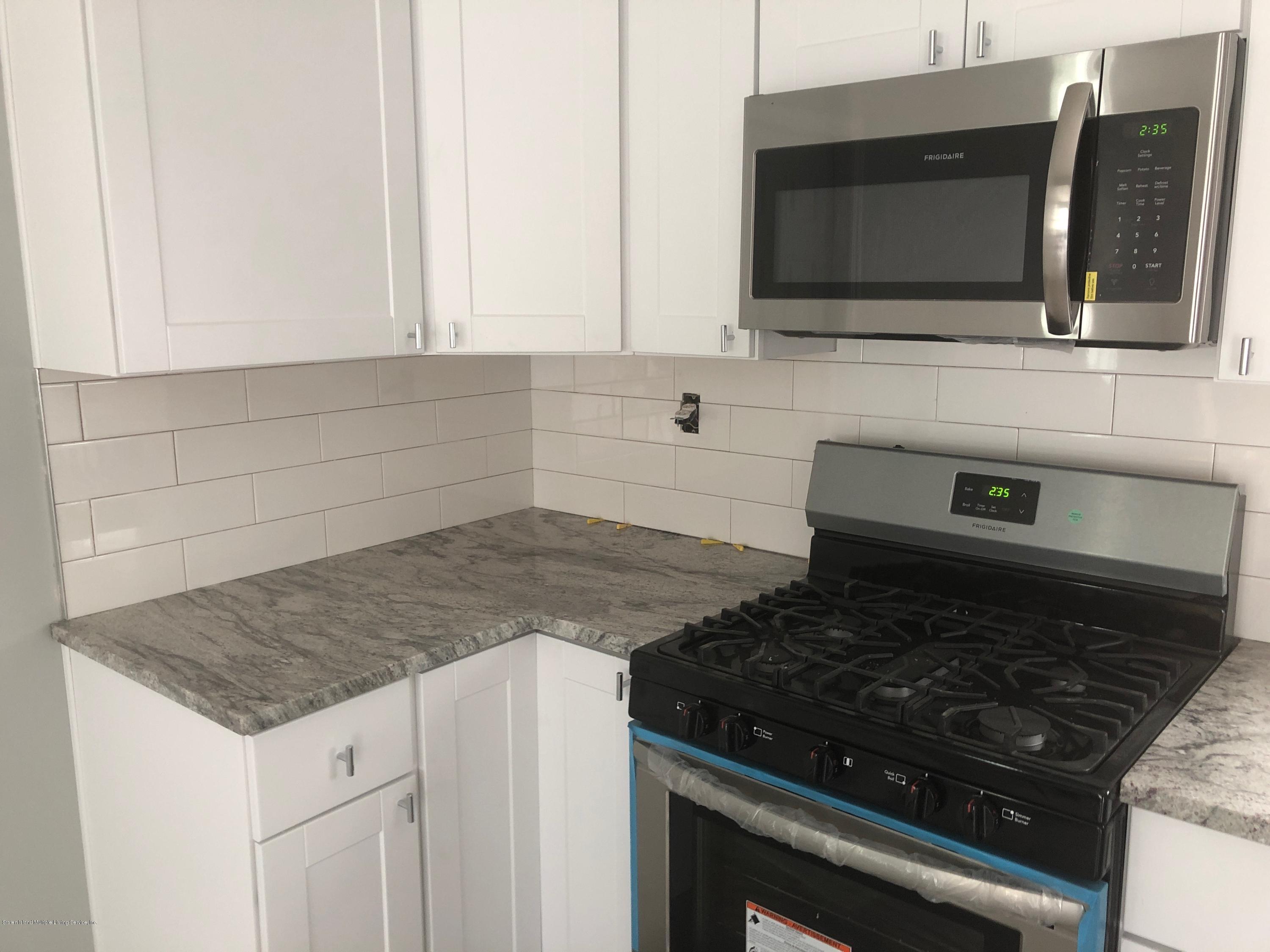 184 Fingerboard Road Staten Island, NY 10305 - Photo 4 of 21 IMG_1963