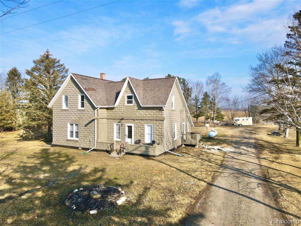2351 Mortimer Line Road Croswell, MI 48422 - Photo 3 of 31