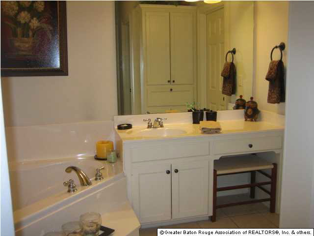 2457 Randy Drive Denham Springs, LA 70726 - Photo 14 of 17 Gallery Image 14