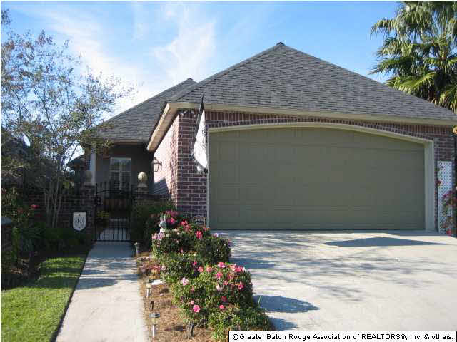 2457 Randy Drive Denham Springs, LA 70726 - Photo 3 of 17 Gallery Image 3