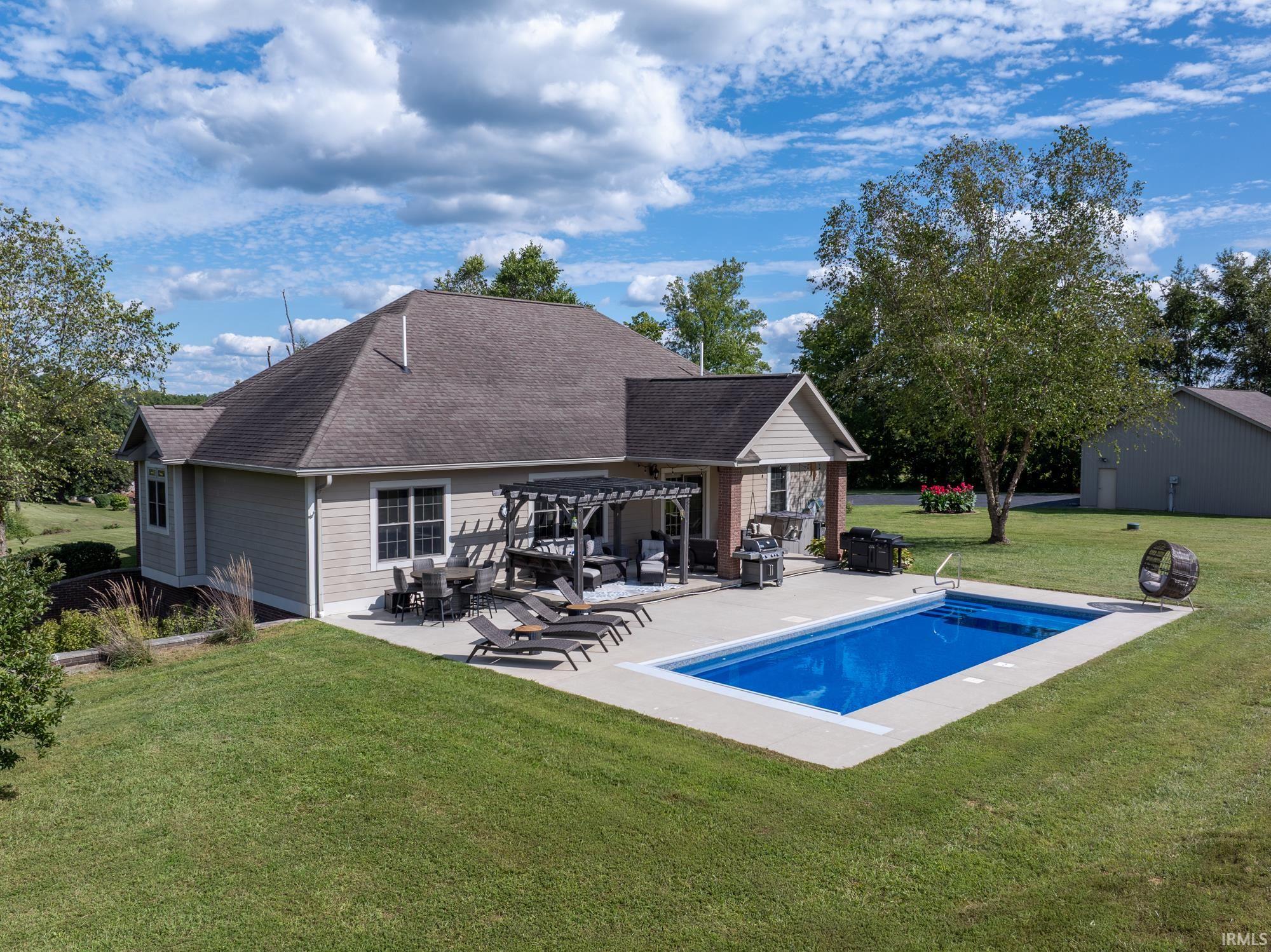 2065 Mt Pleasant Road Bedford, IN 47421 - Photo 8 of 36