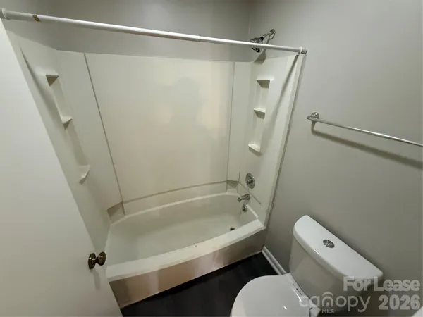 $1,450 | 4617 Sharon Chase Drive, Unit H, Charlotte, NC 28215