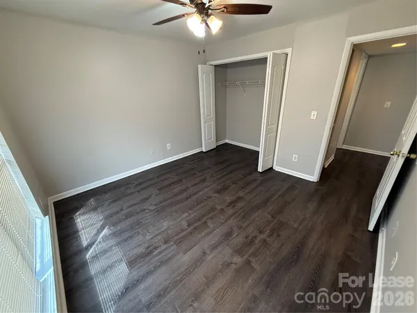 $1,450 | 4617 Sharon Chase Drive, Unit H, Charlotte, NC 28215