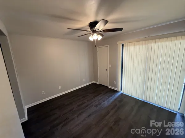 $1,450 | 4617 Sharon Chase Drive, Unit H, Charlotte, NC 28215