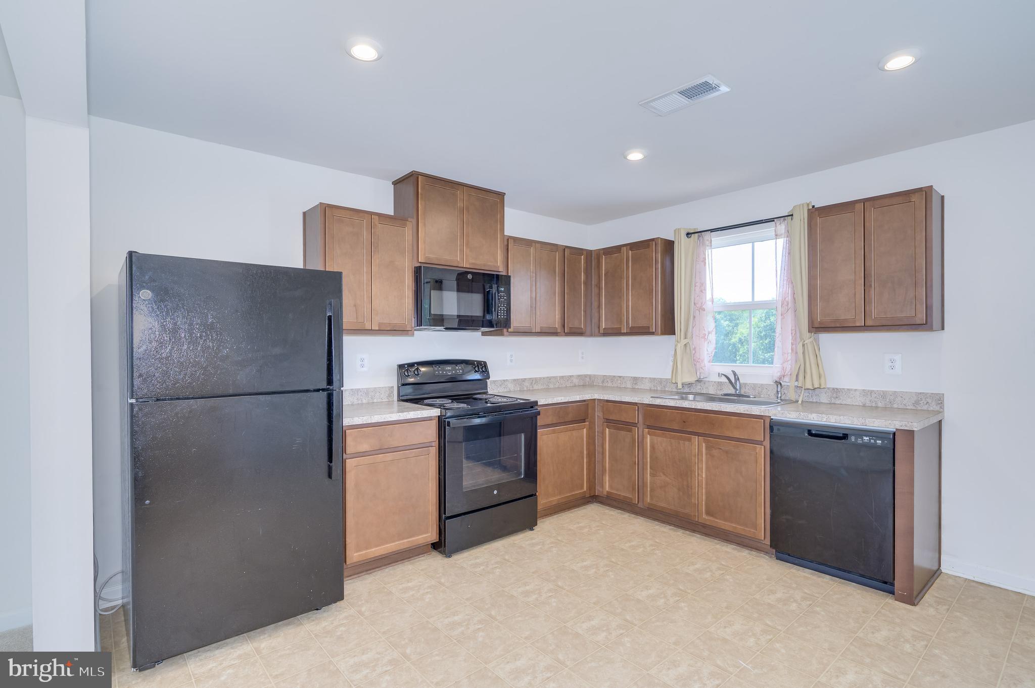 387 Bait Road Inwood, WV 25428 - Photo 13 of 41