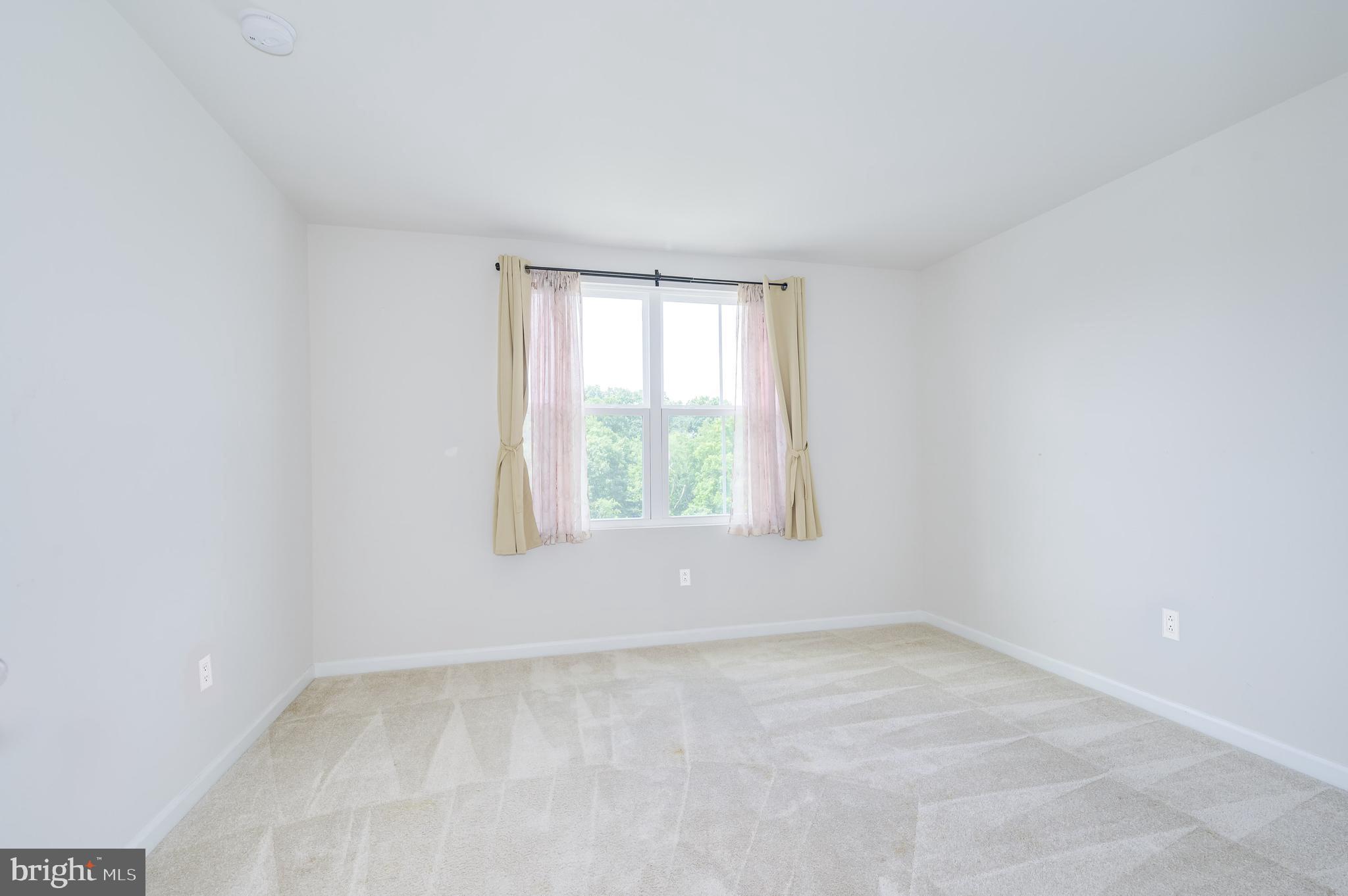 387 Bait Road Inwood, WV 25428 - Photo 21 of 41 Primary Bedroom