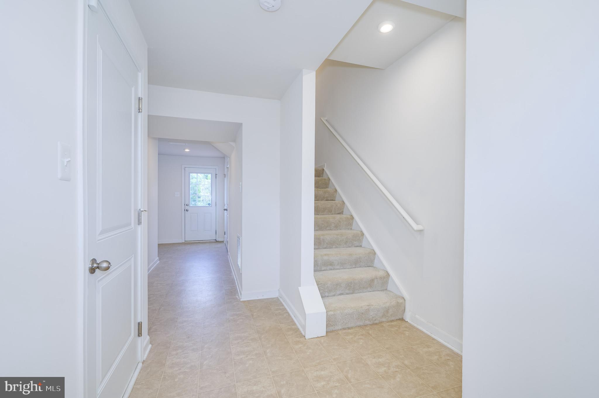 387 Bait Road Inwood, WV 25428 - Photo 6 of 41 Foyer