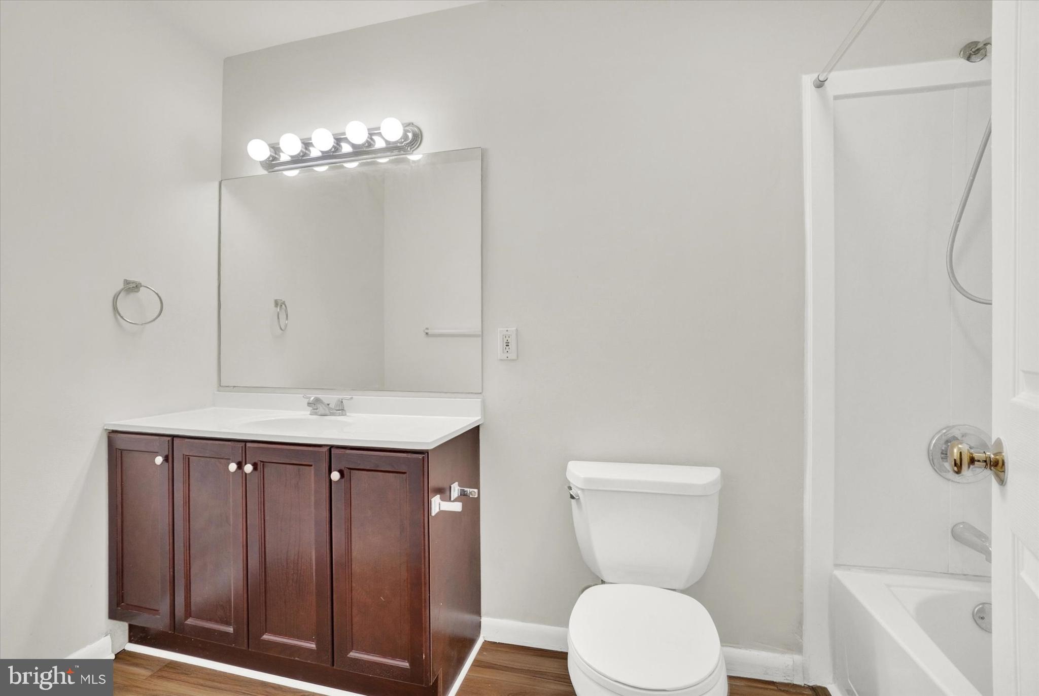 950 Dietz Road York, PA 17402 - Photo 16 of 28 Primary Bathroom