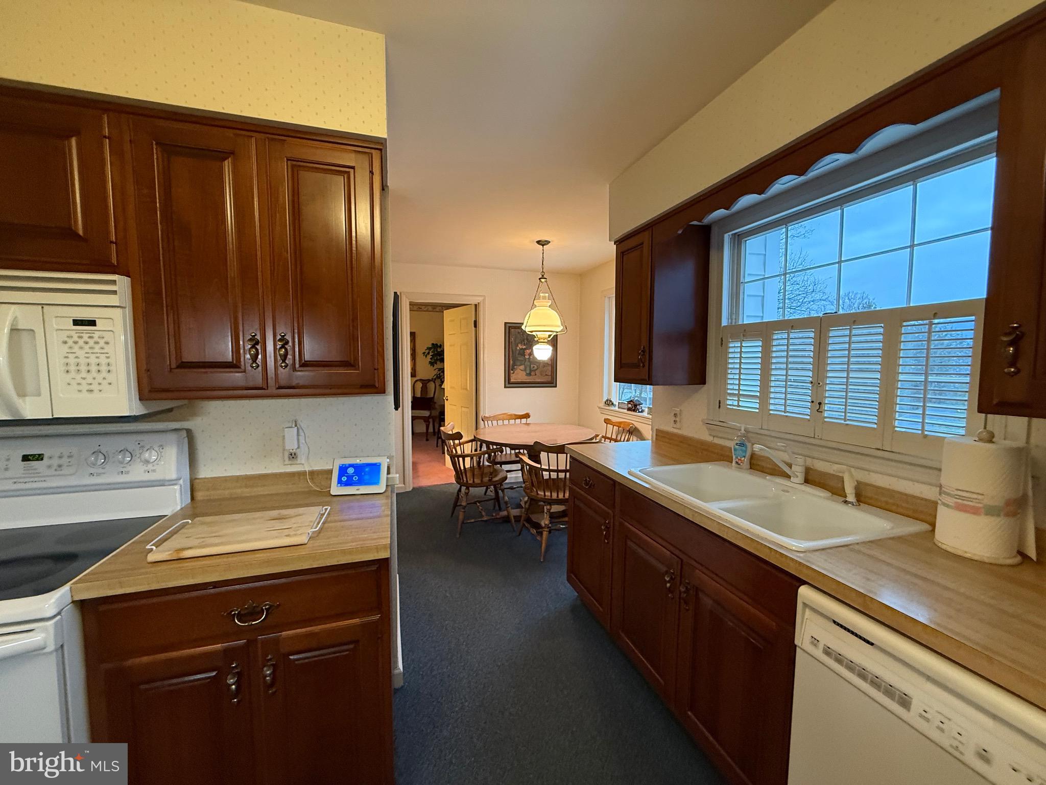 411 Ridge Avenue Altoona, PA 16602 - Photo 11 of 34