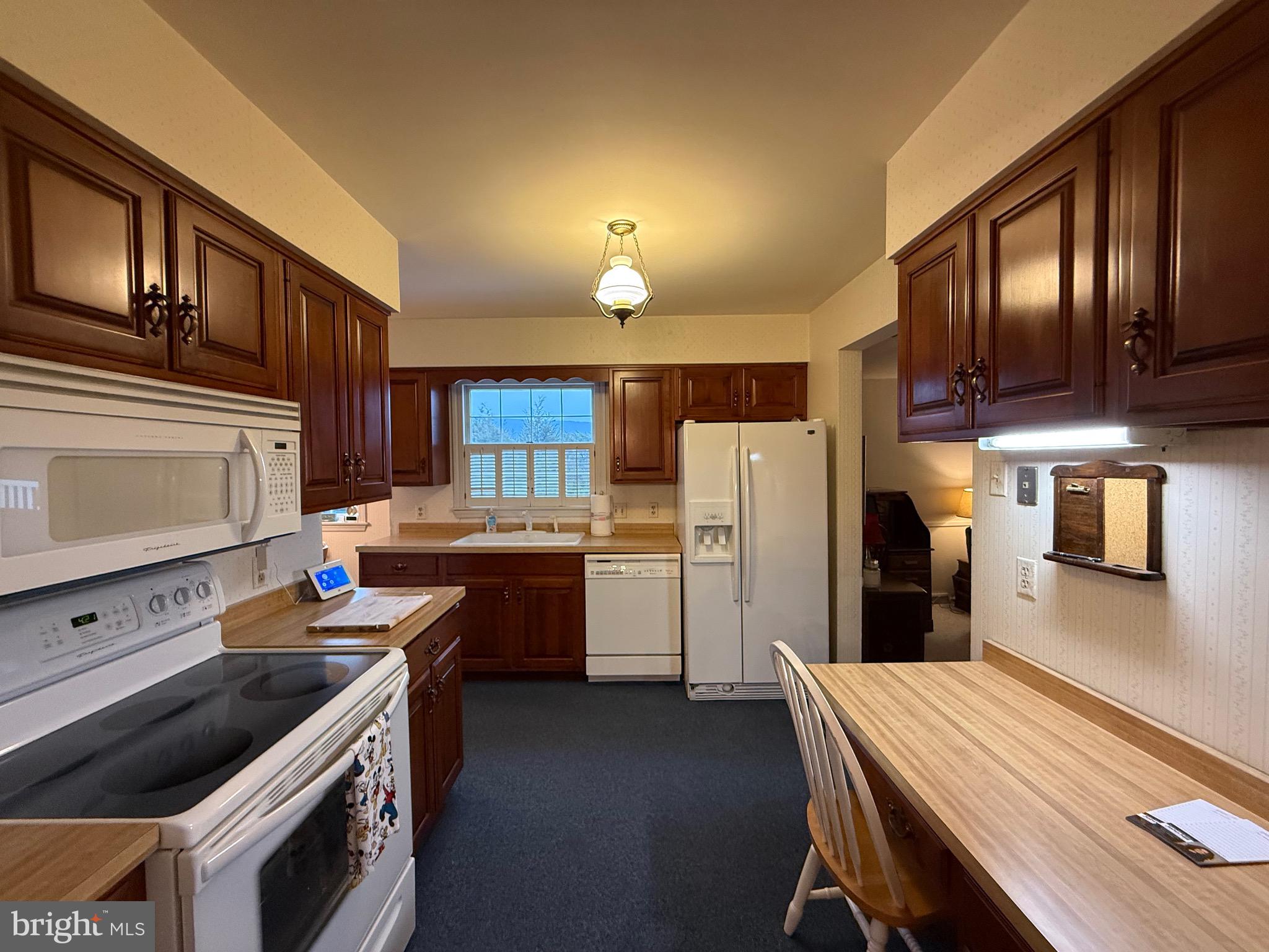 411 Ridge Avenue Altoona, PA 16602 - Photo 13 of 34