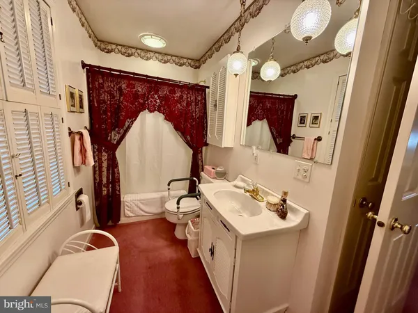 $299,900 | 411 Ridge Avenue, Altoona, PA 16602