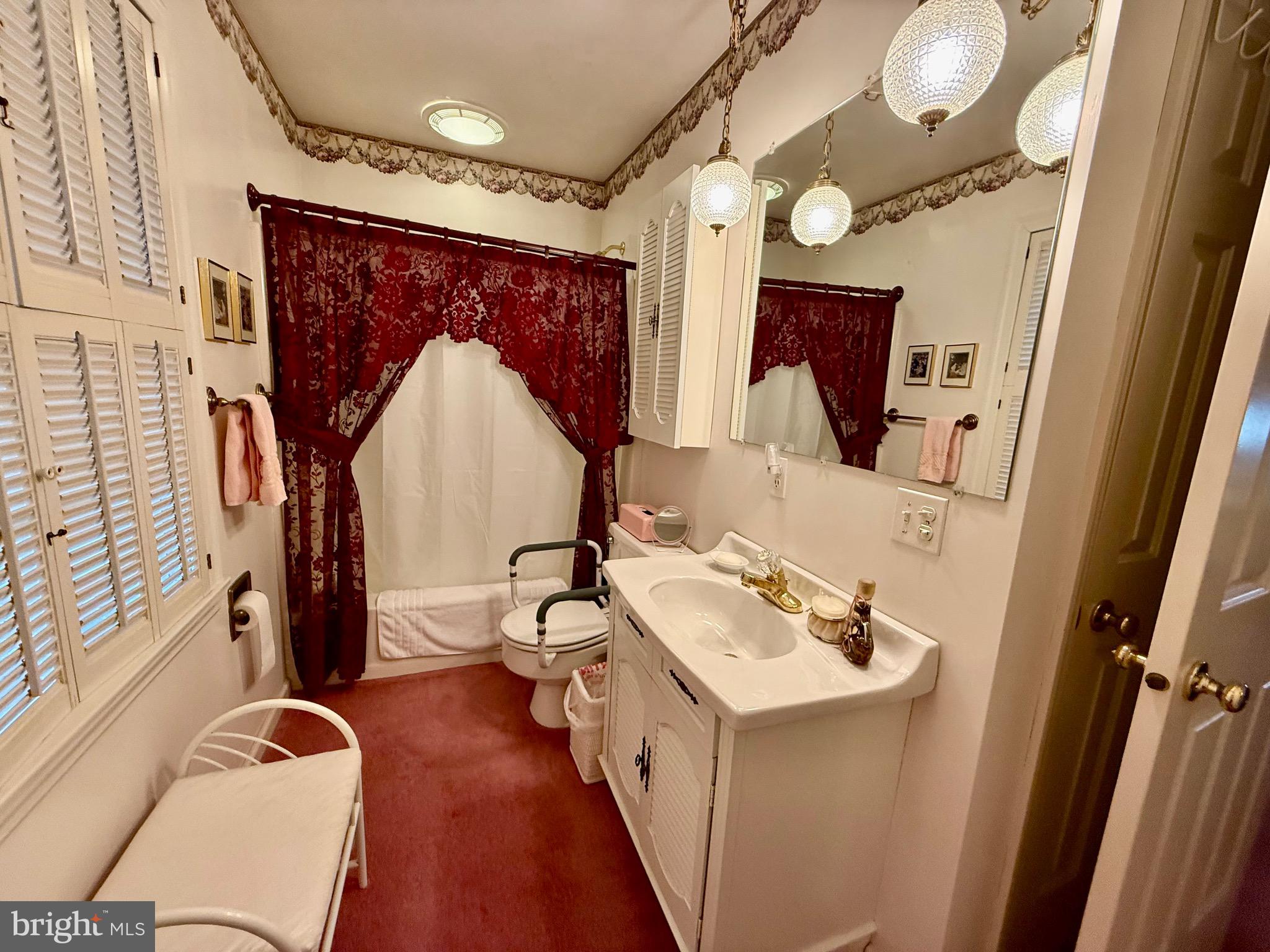 411 Ridge Avenue Altoona, PA 16602 - Photo 23 of 34