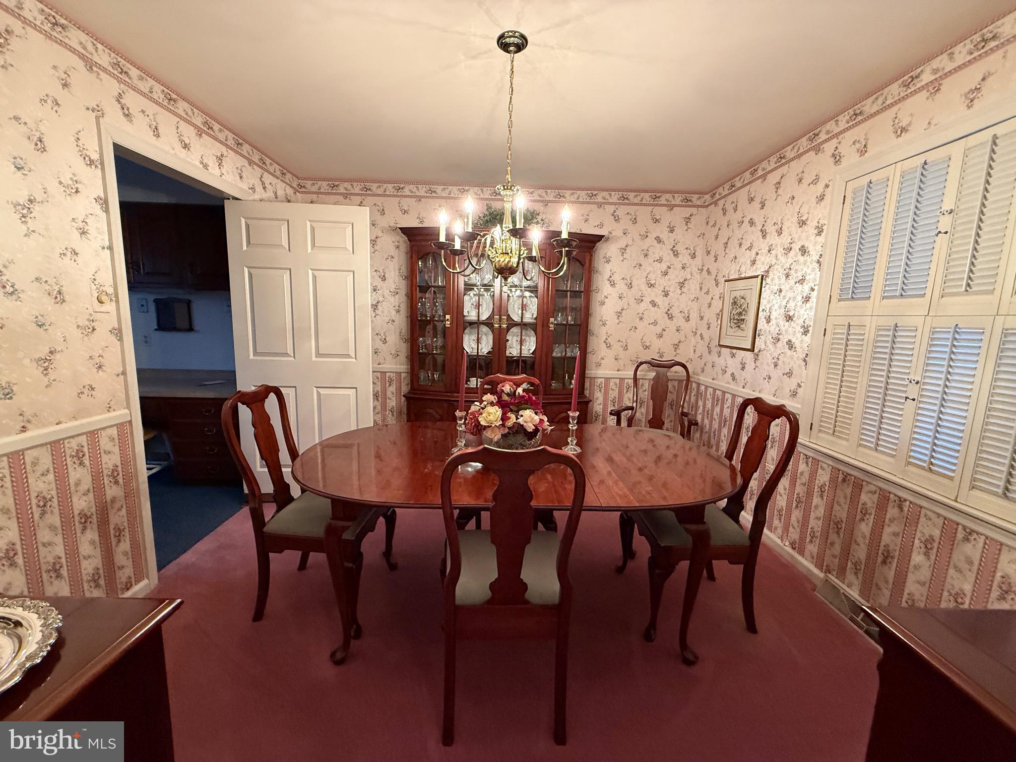 411 Ridge Avenue Altoona, PA 16602 - Photo 8 of 34