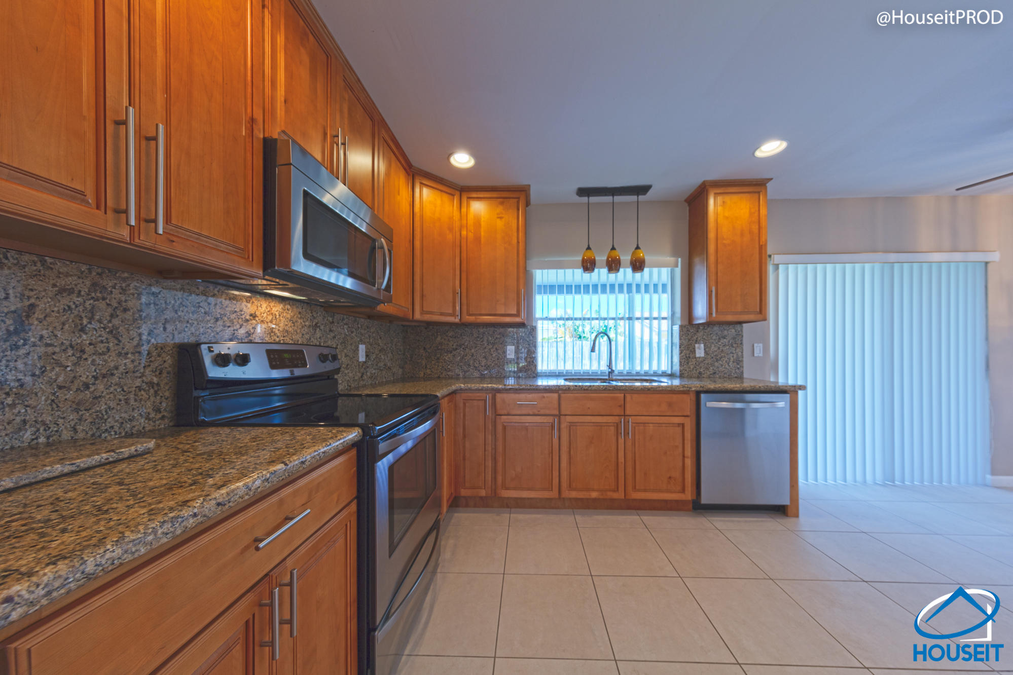 103 Sea Island Lane Boca Raton, FL 33431 - Photo 3 of 10 Kitchen