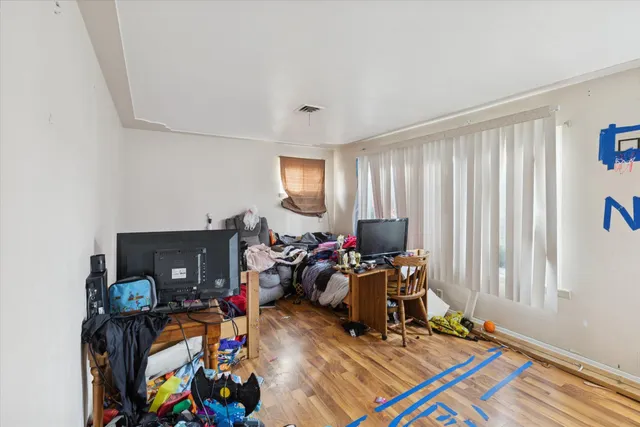 $155,000 | 1961 South Lincoln Street, Bay City, MI 48708