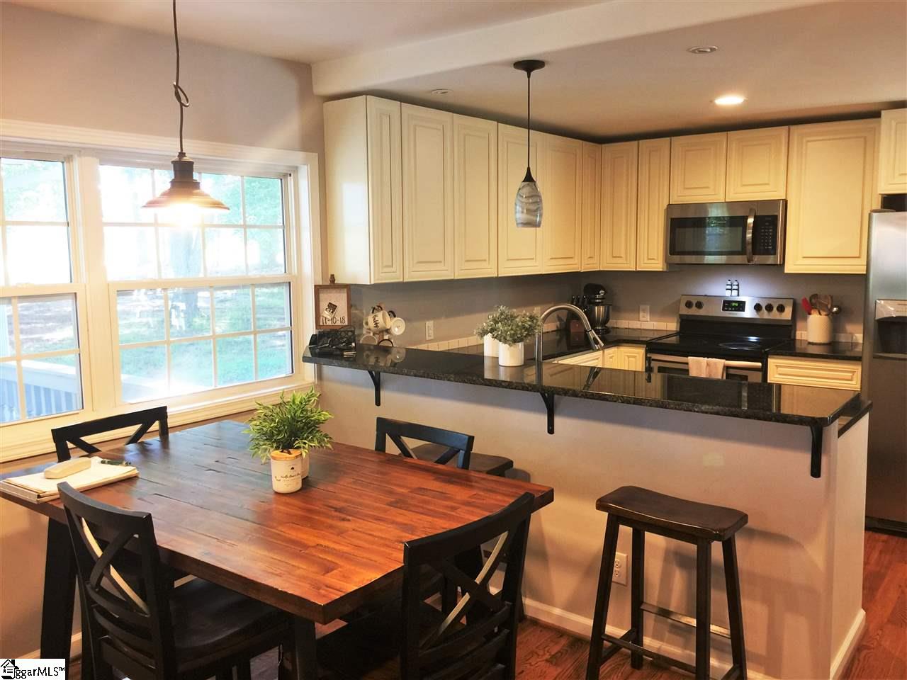 1143 Jameson Road Easley, SC 29640 - Photo 11 of 28