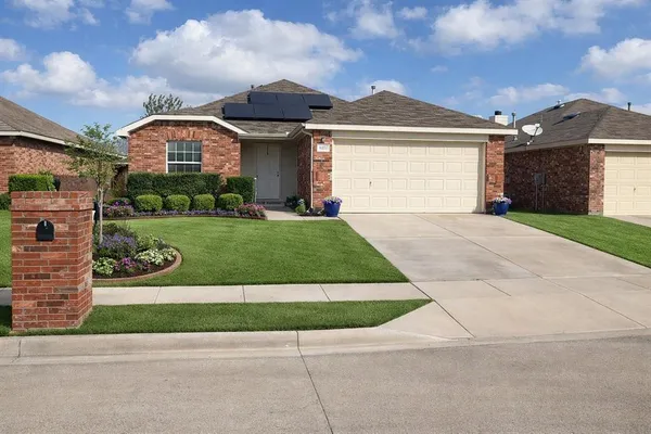 $1,895 | 1172 Kachina Lane, Fort Worth, TX 76052