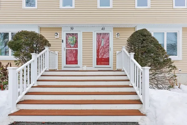 $3,500 | 835 Mt Hope Street, Unit 40, North Attleboro, MA 02760