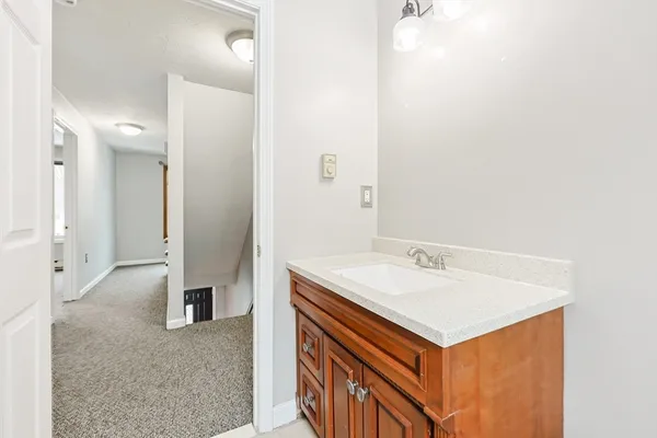 $3,500 | 835 Mt Hope Street, Unit 40, North Attleboro, MA 02760