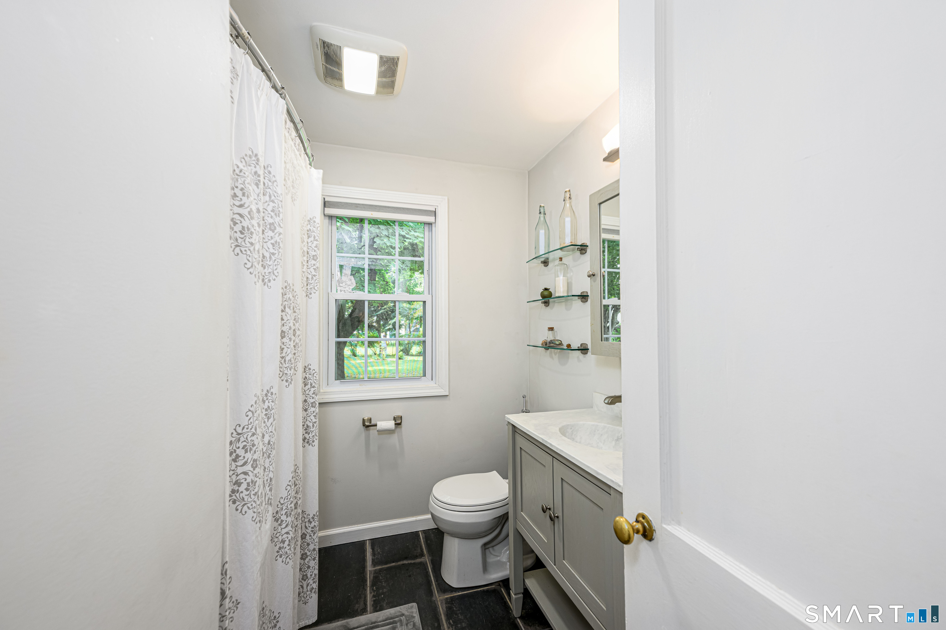 50 Albert Road Hamden, CT 06514 - Photo 19 of 33