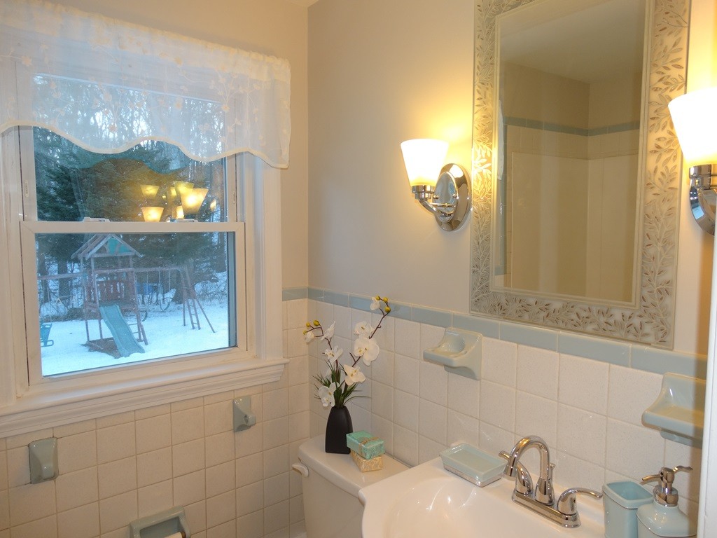 34 Cedar Hill Road Ashland, MA 01721 - Photo 14 of 19 Gallery Image 14