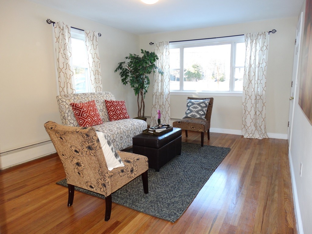 34 Cedar Hill Road Ashland, MA 01721 - Photo 4 of 19 Gallery Image 4