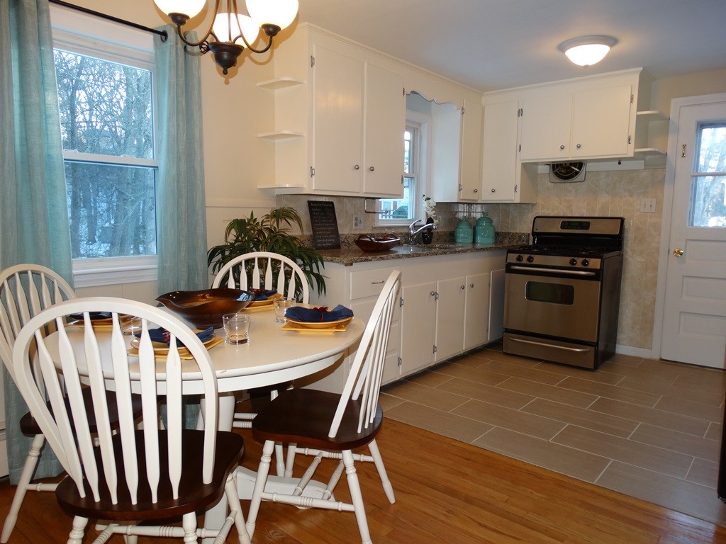 34 Cedar Hill Road Ashland, MA 01721 - Photo 8 of 19 Gallery Image 8