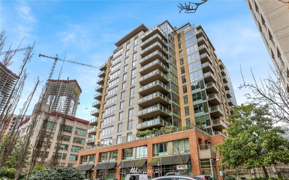 910 Lenora Street, Unit S1203 Seattle, WA 98121 - Photo 1 of 39