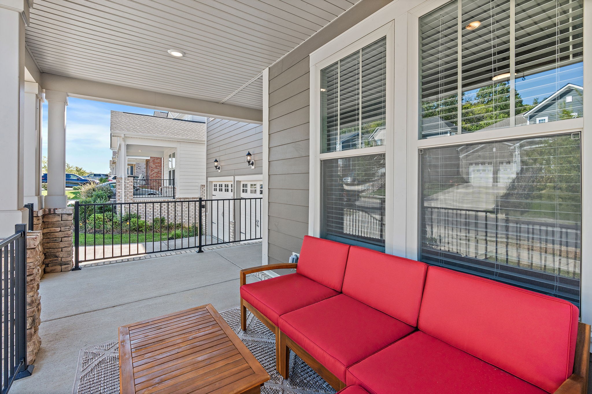 1056 Pebble Run Road Hendersonville, TN 37075 - Photo 3 of 44 Gallery Image 3