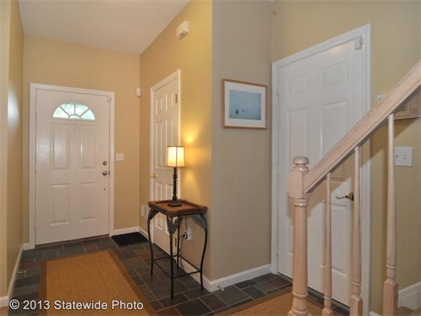 2 Inman Lane Foxboro, MA 02035 - Photo 3 of 30 Gallery Image 3