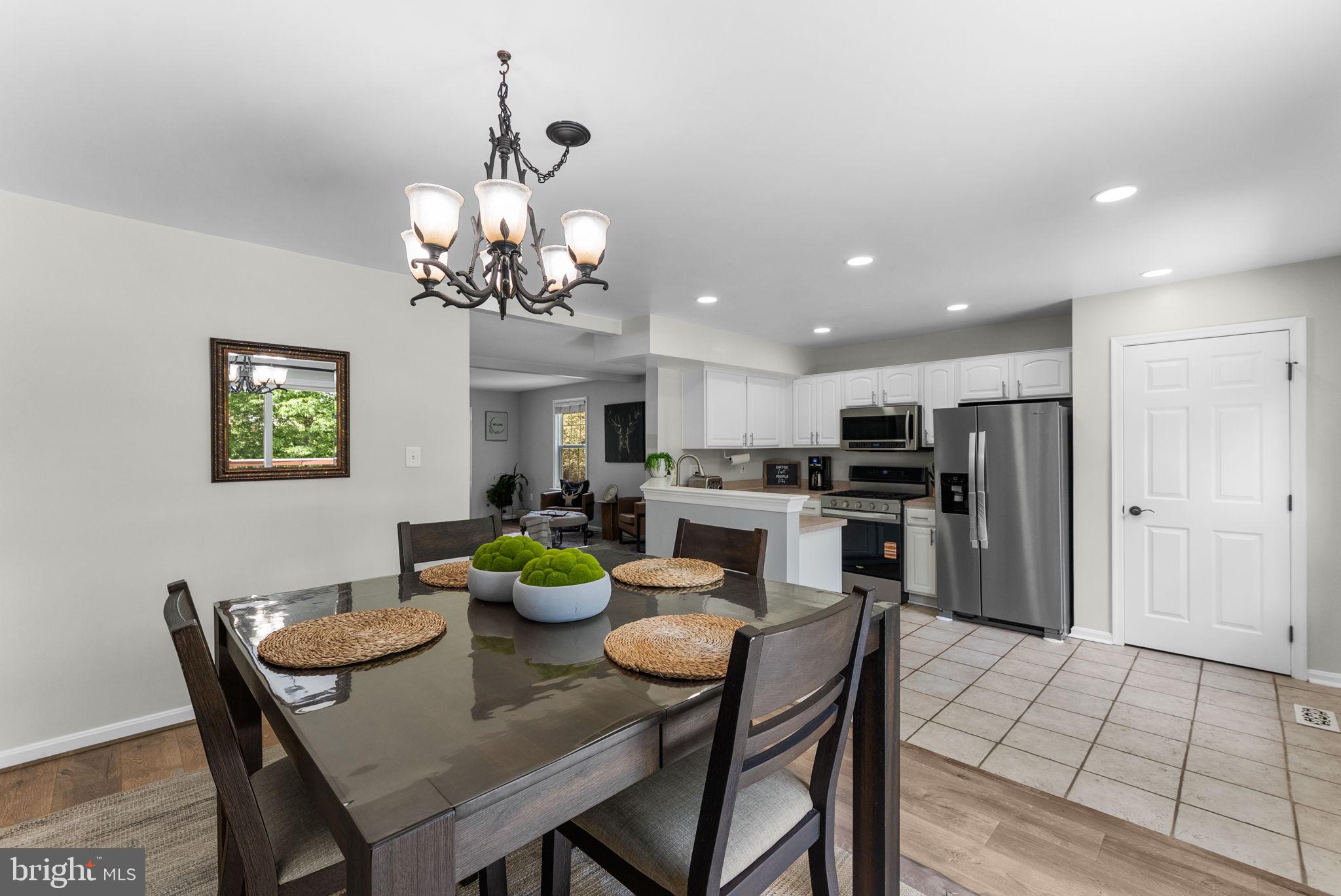 14365 Newbern Loop Gainesville, VA 20155 - Photo 3 of 59 Large Eat In Kitchen-Sitting Room