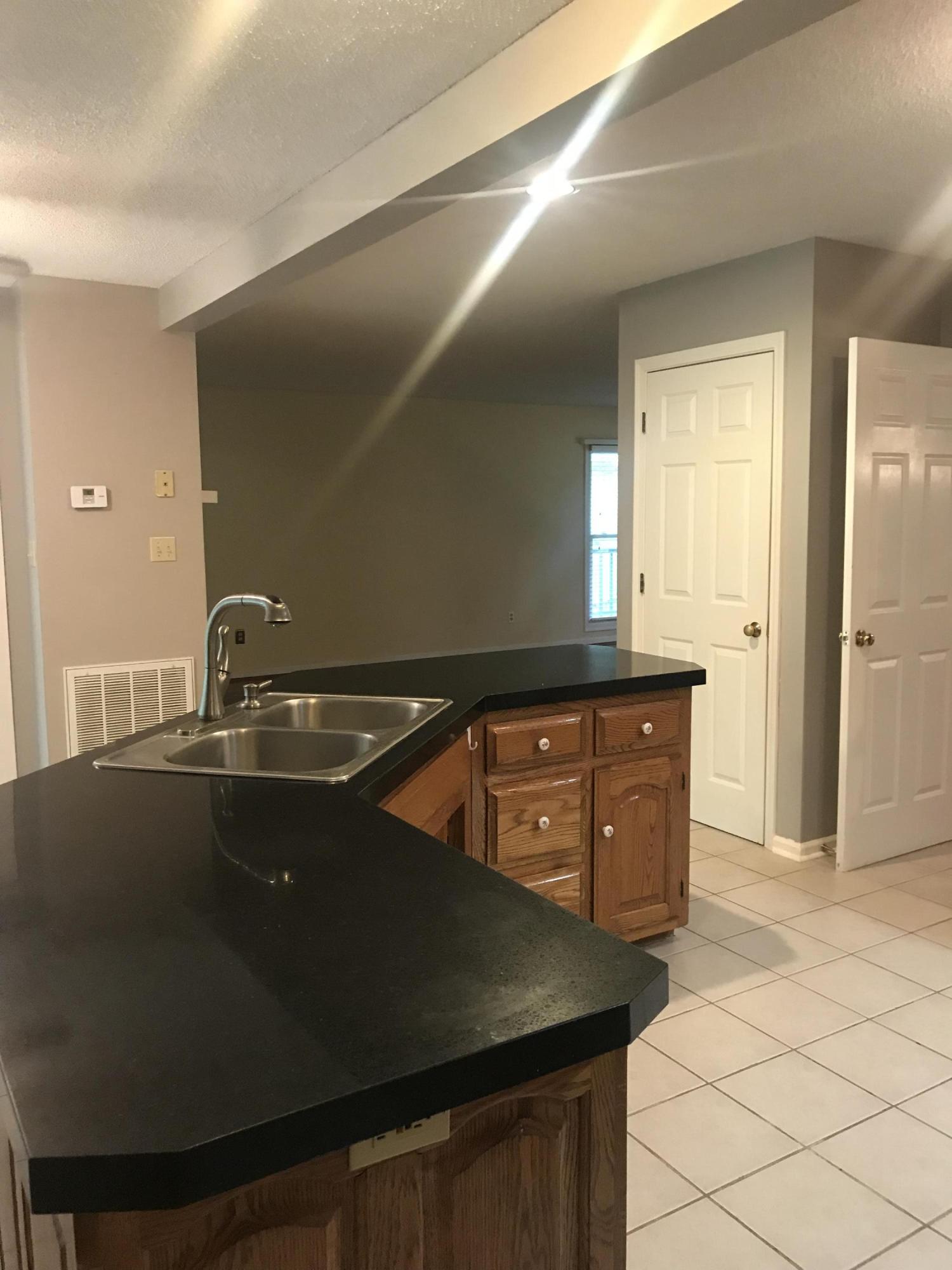 715 Knight Bridge Road Maryville, TN 37803 - Photo 7 of 26 4FD8B871-44E6-4E03-B474-90CFFBA0C3B4