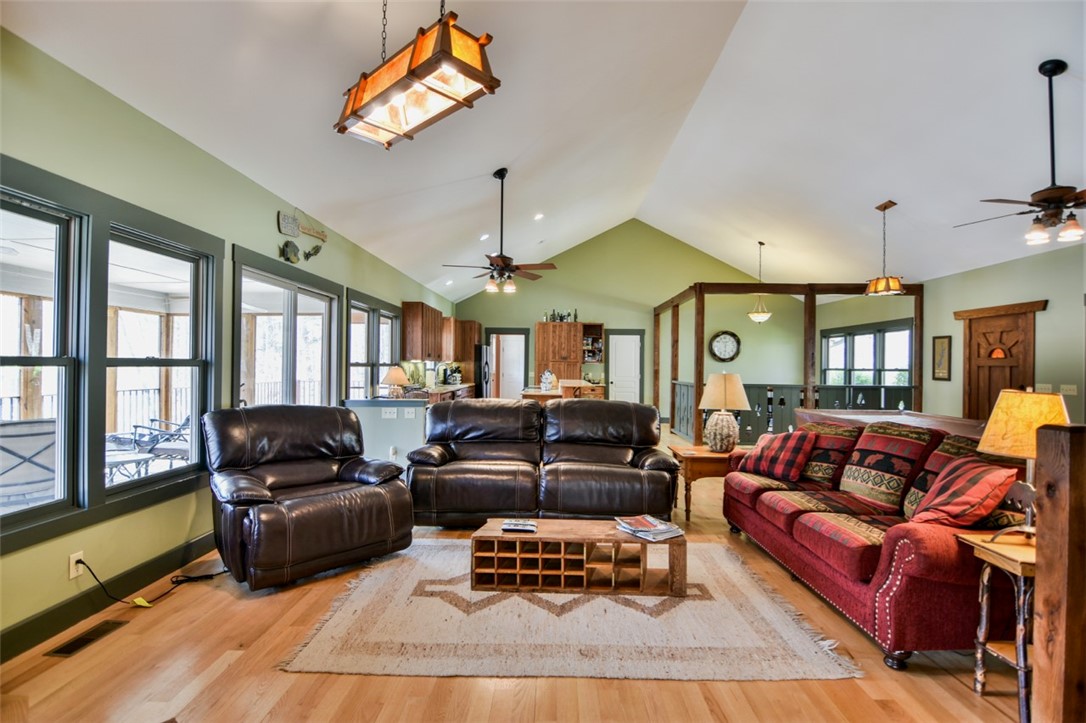 112 Cornsilk Way Sunset, SC 29685 - Photo 11 of 34 Gallery Image 11