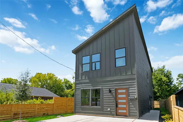 $445,000 | 5605 Tommye Street, Unit A B, Houston, TX 77028