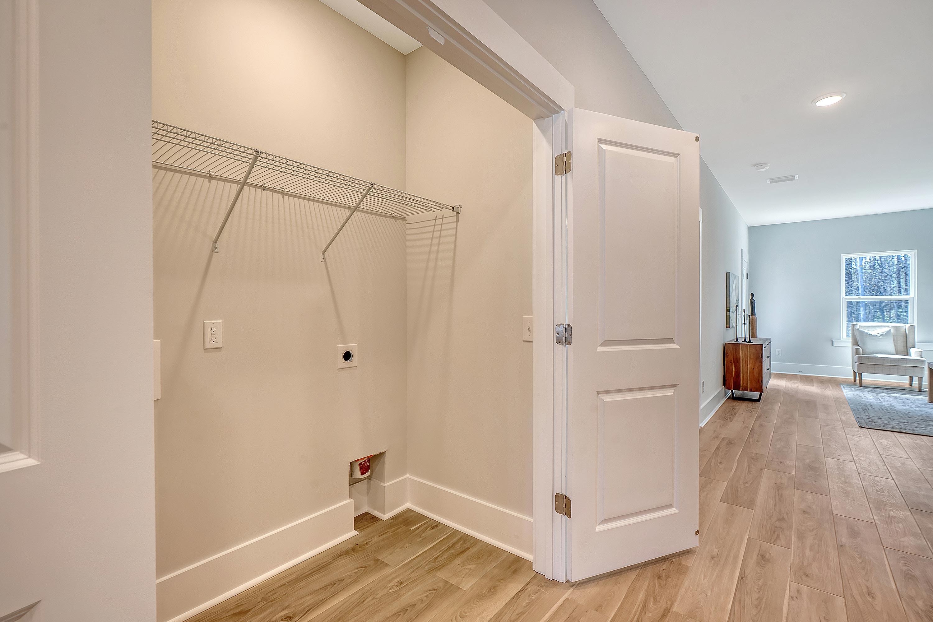 978 Dusk Drive Summerville, SC 29486 - Photo 26 of 39 laundry closet
