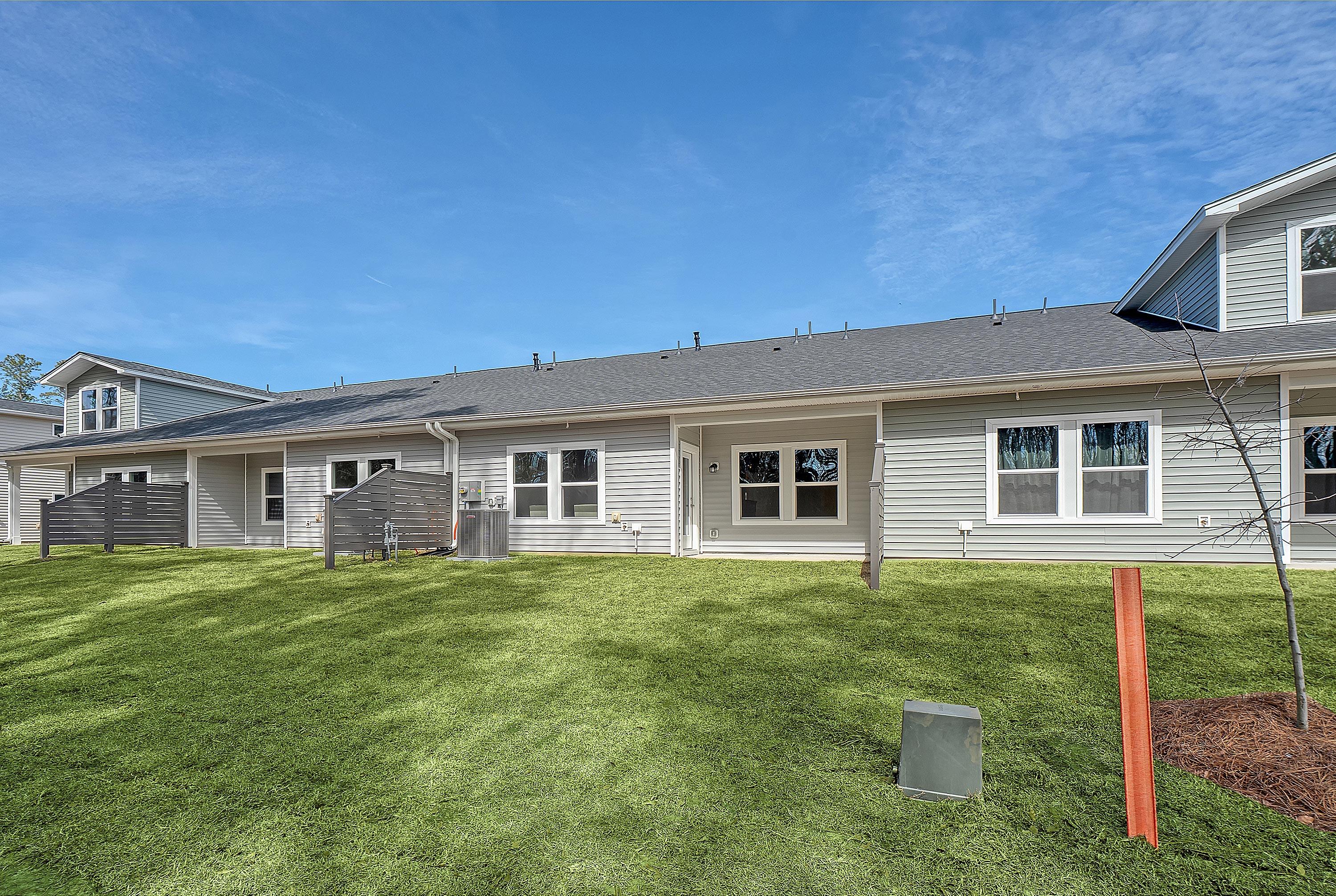 978 Dusk Drive Summerville, SC 29486 - Photo 28 of 39 rear covered porch