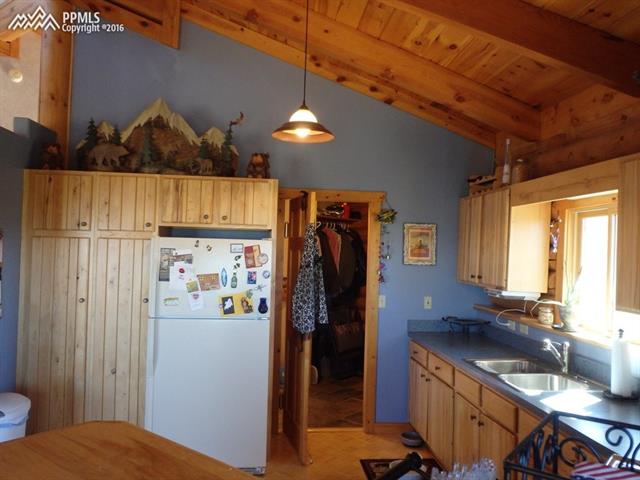 84 Routt Lane Lake George, CO 80827 - Photo 11 of 35 Gallery Image 11