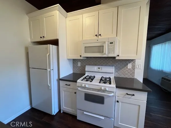 $1,800 | 5640 North Gladys Avenue, Unit H, San Gabriel, CA 91776