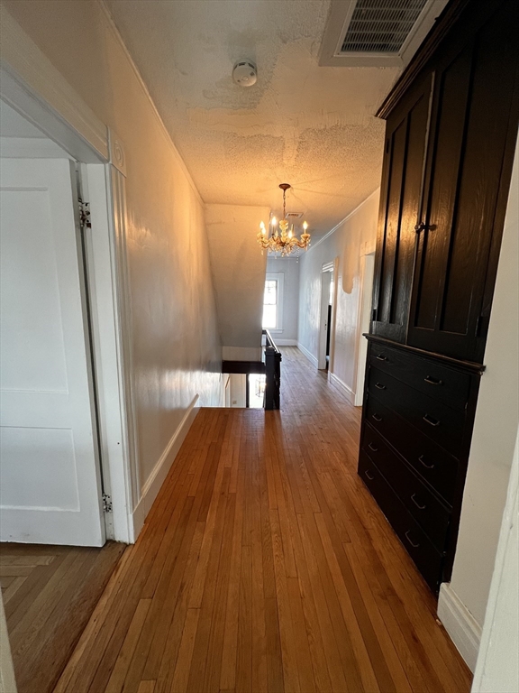 186 Buckingham Street Springfield, MA 01109 - Photo 12 of 42