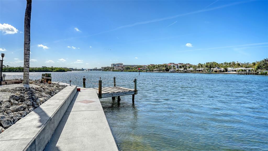 1444 Ridgewood Lane Sarasota, FL 34231 - Photo 43 of 53