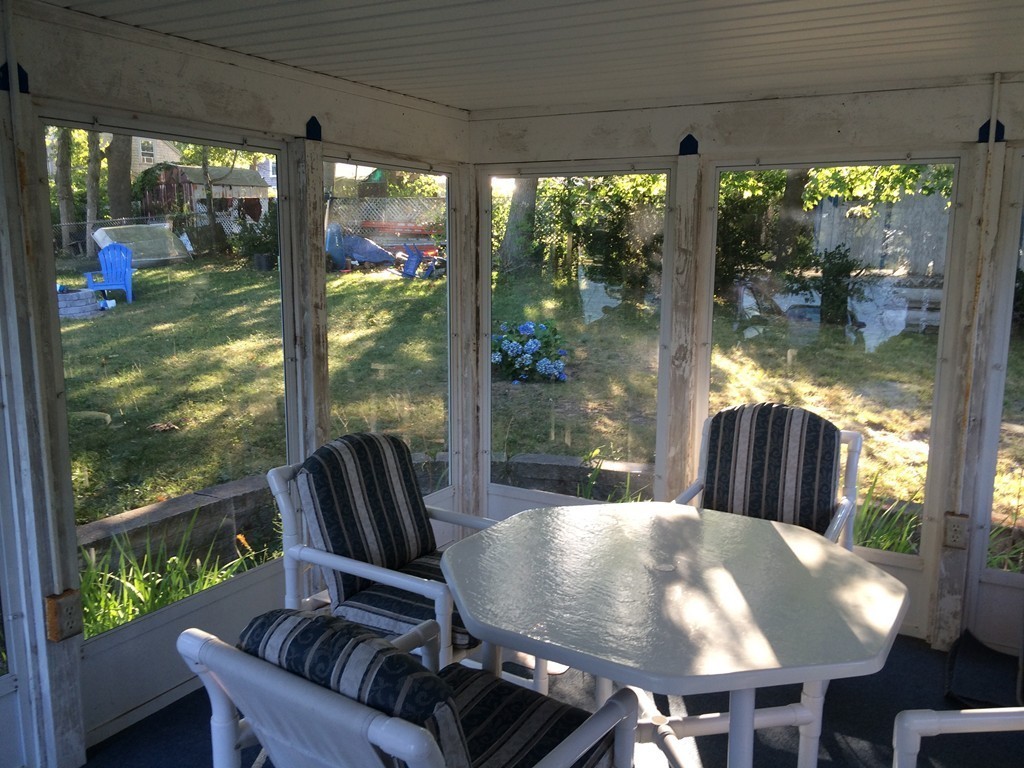 17 Riverside Drive Wareham, MA 02558 - Photo 7 of 9