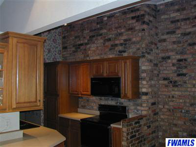 9437 Manor Woods Road Fort Wayne, IN 46804 - Photo 6 of 8 Gallery Image 6