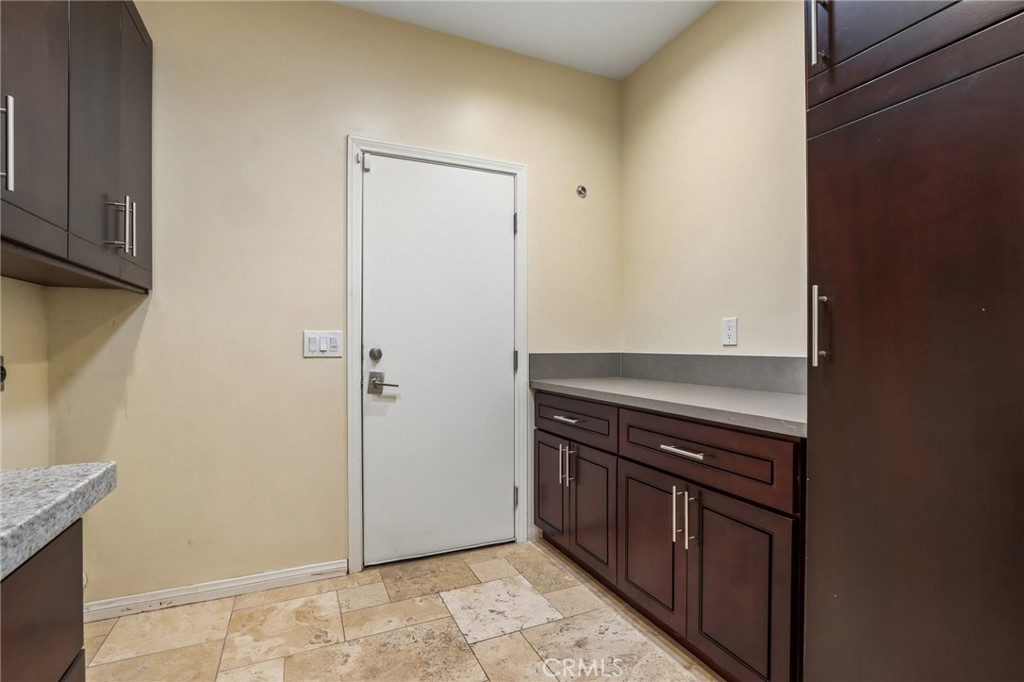 6057 Buena Suerte Road Yucca Valley, CA 92284 - Photo 23 of 75