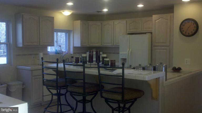 795 Nottingham Road Elkton, MD 21921 - Photo 4 of 26 Kitchen