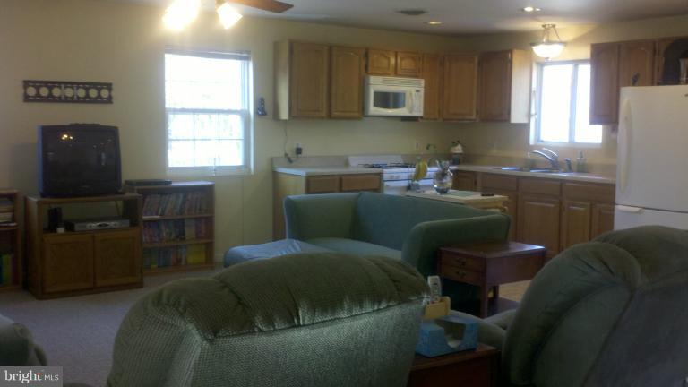 795 Nottingham Road Elkton, MD 21921 - Photo 7 of 26 Interior (General)