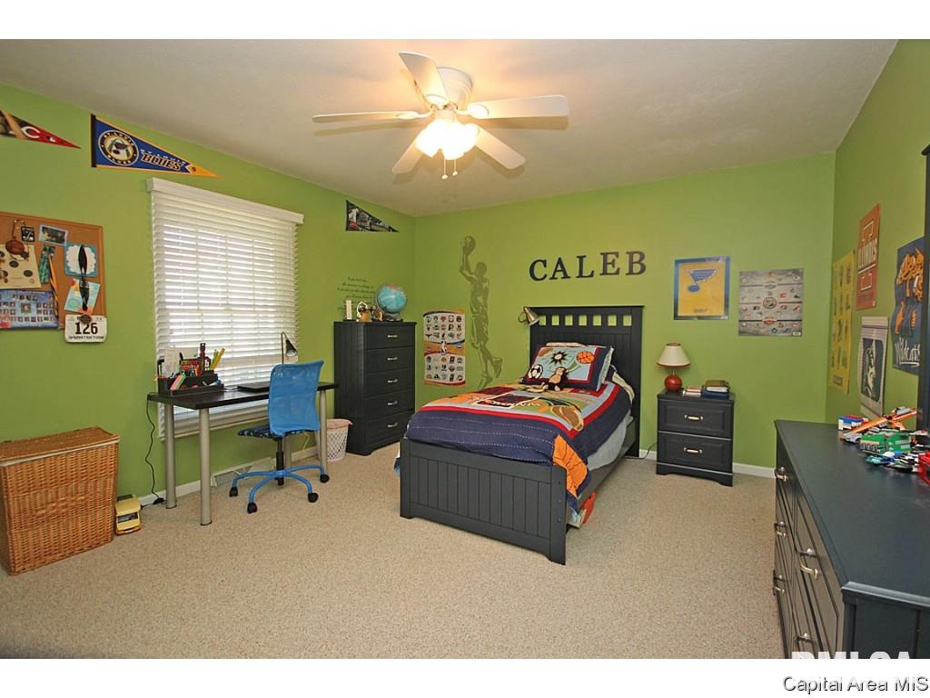 2104 Disar Drive Springfield, IL 62711 - Photo 14 of 28 Gallery Image 14