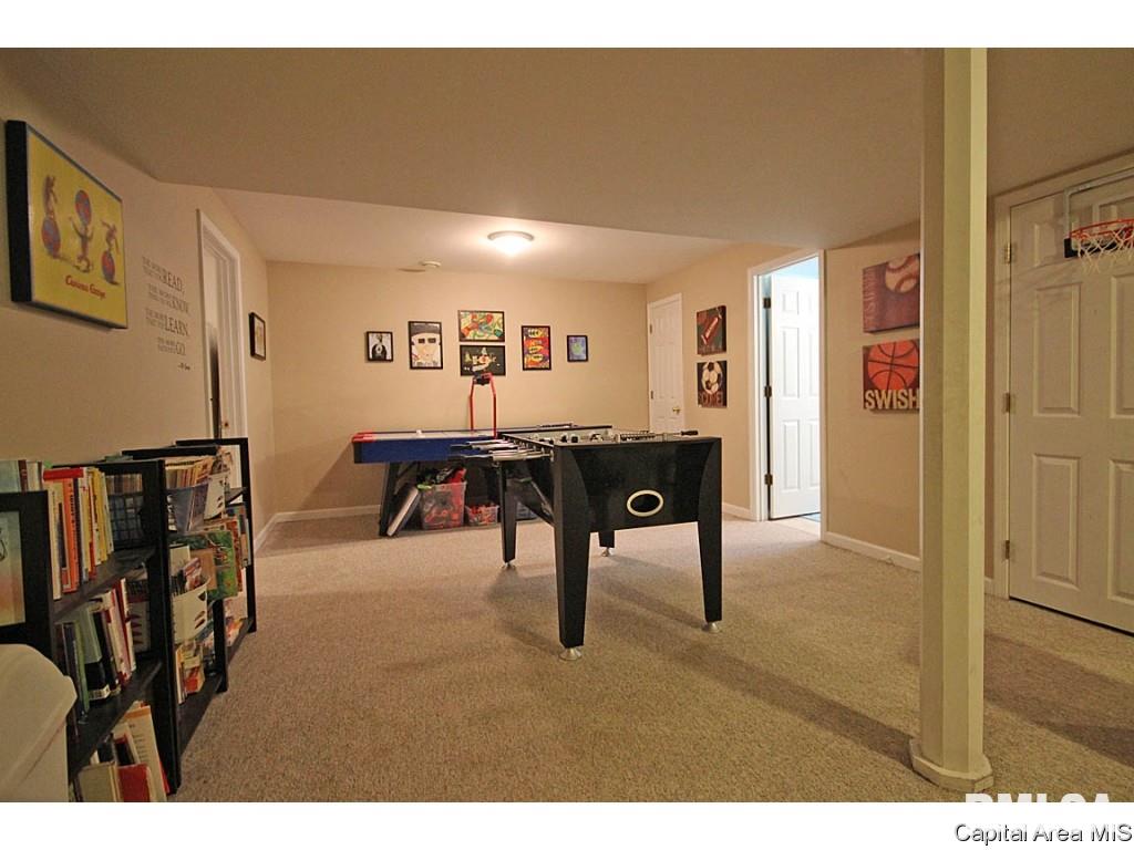 2104 Disar Drive Springfield, IL 62711 - Photo 19 of 28 Gallery Image 19