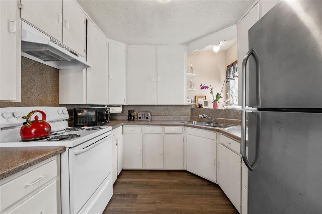 3528 North 25th Street Waco, TX 76708 - Photo 7 of 24