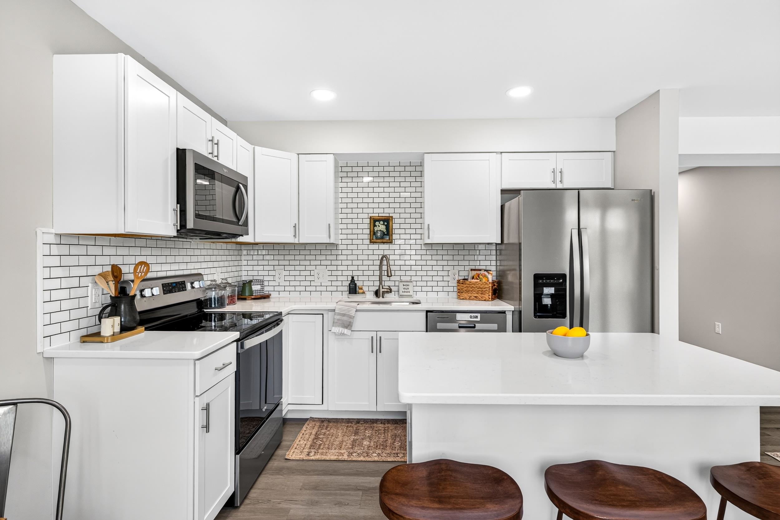 121 21st Street Grottoes, VA 24441 - Photo 5 of 60